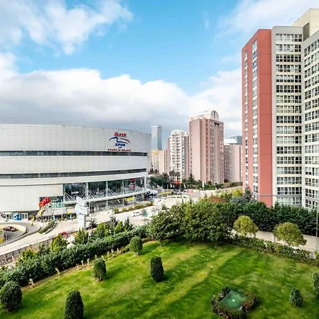 Luxury Flat In Atasehir Daire *